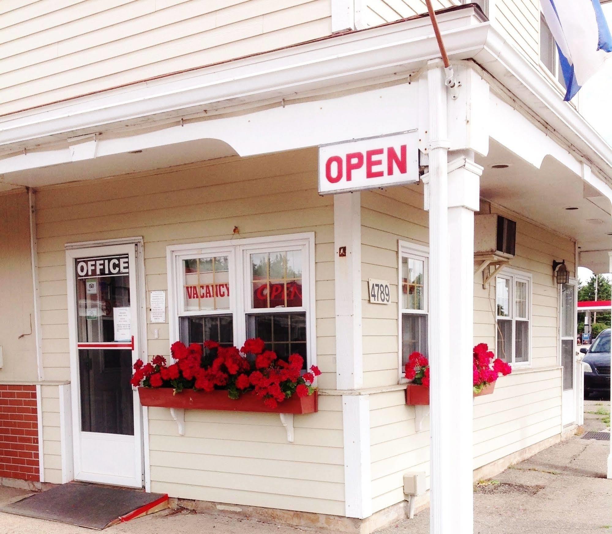 Coastal Inn Antigonish Bagian luar foto